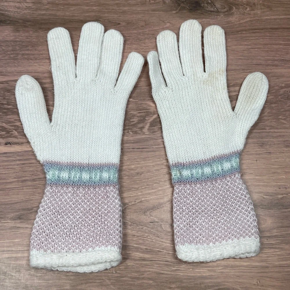 Vintage Hansen Womens Knit Beanie Hat and Gloves‎ Set Fair Isle White Pink Blue